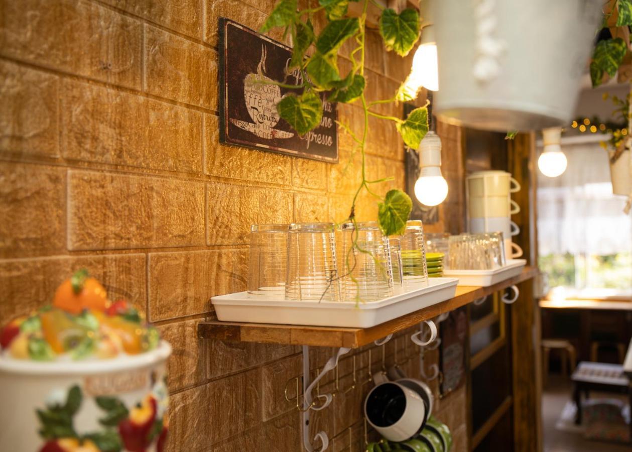 Escape Backpackers Kk Hostel โกตาคินาบาลู ภายนอก รูปภาพ