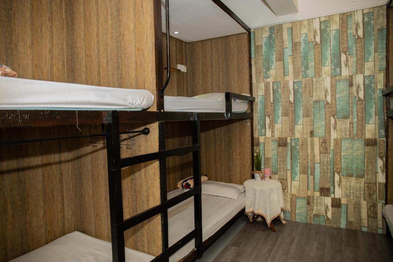 Escape Backpackers Kk Hostel โกตาคินาบาลู ภายนอก รูปภาพ